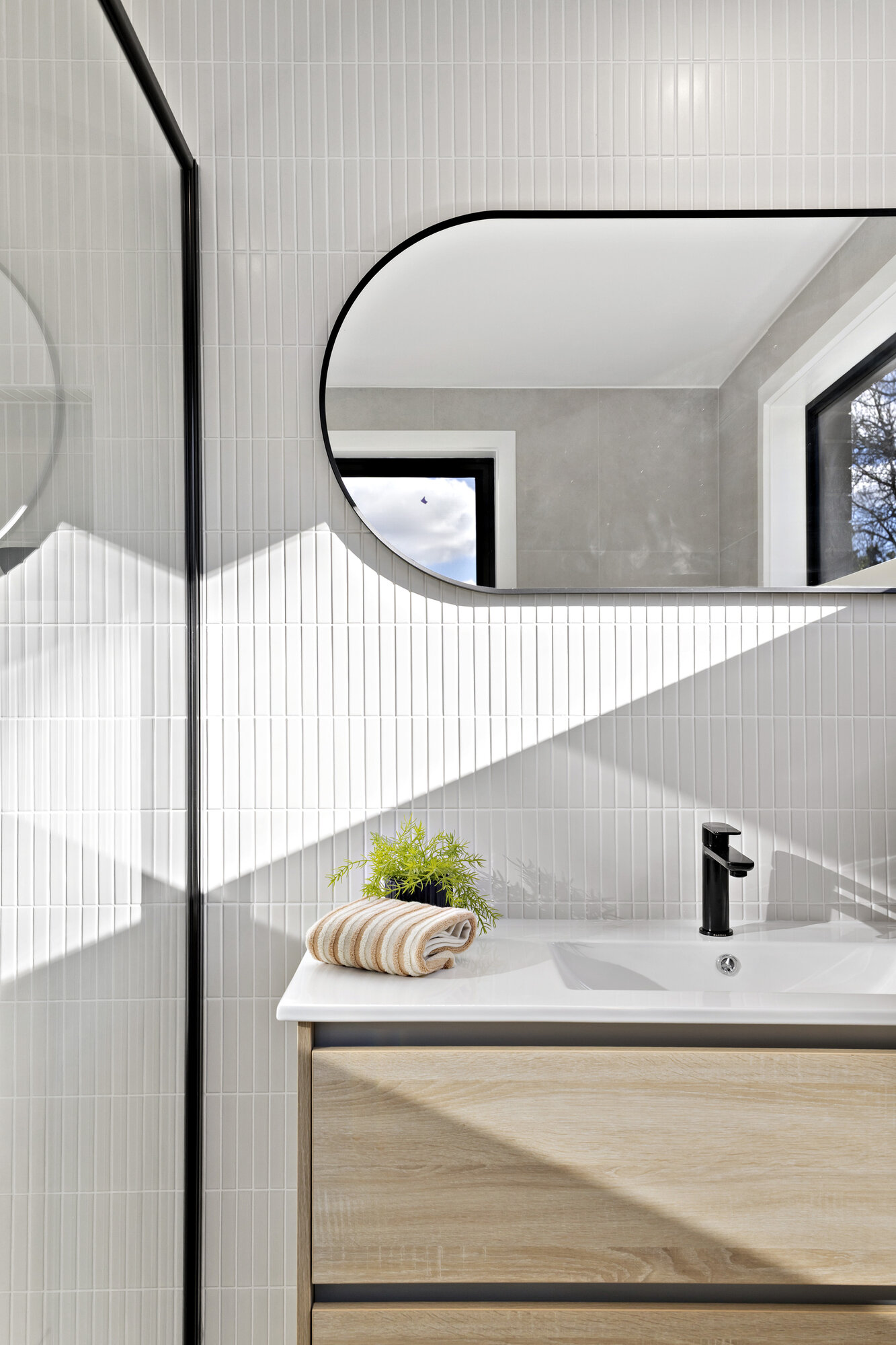DICKSON 12 LOWRIE STREET preview 2